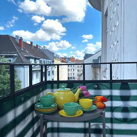 Central Mariahilfer Apartment 5 Min To The Schoenbrunn Palace And City Shopping Center Viyana Dış mekan fotoğraf